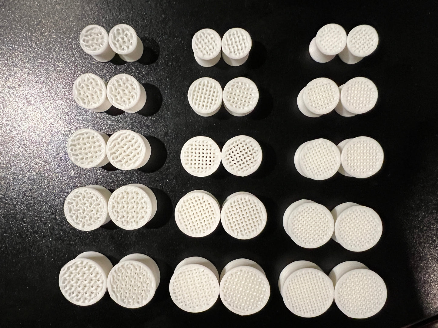 Gyroid Infill White Plugs